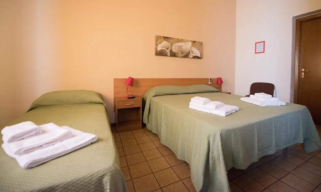 Corona Vacanze Trapani 2*,  Italy