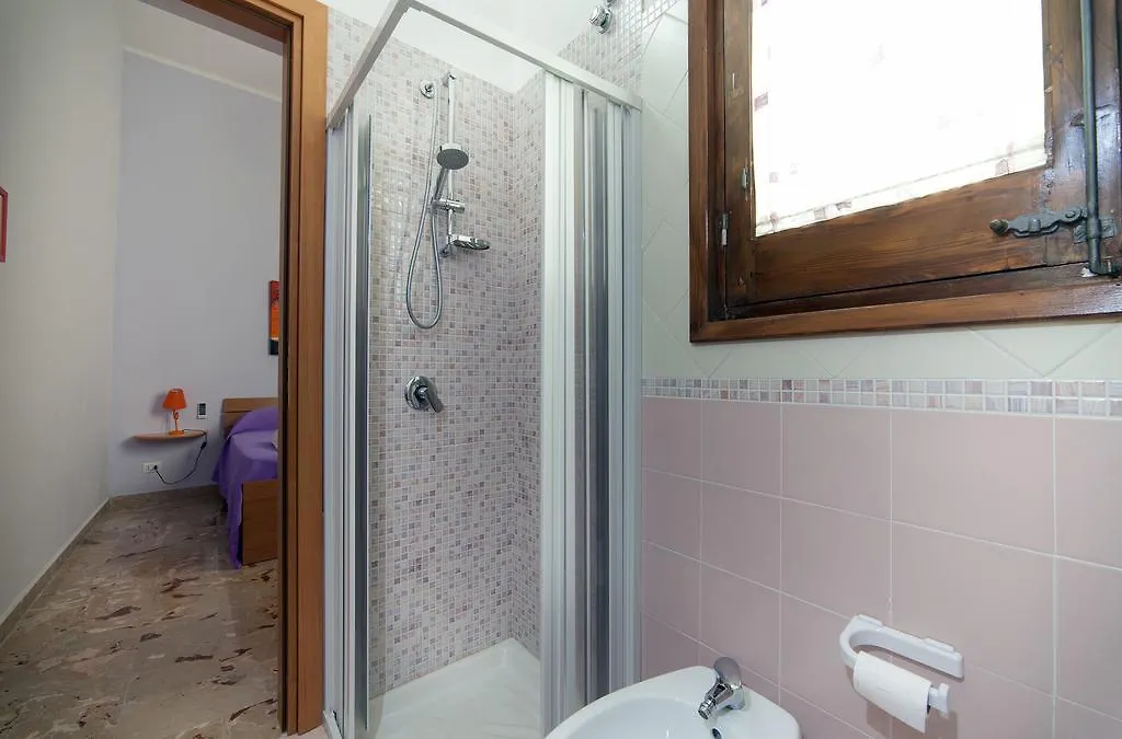 Corona Vacanze Trapani Guest house