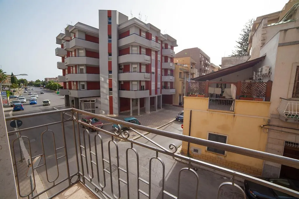 Guest house Corona Vacanze Trapani